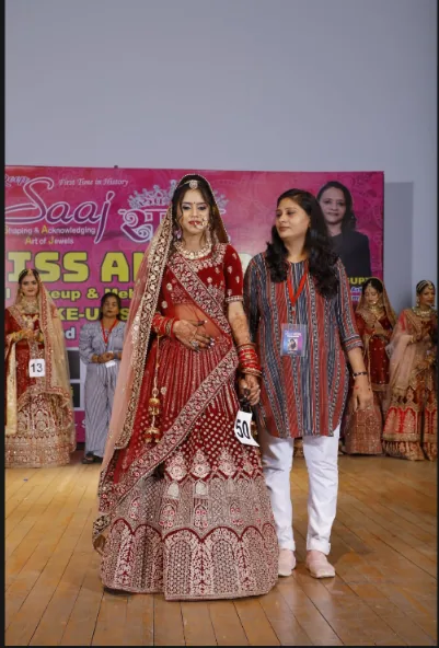 Bridal model presenting Bimla's makeup look on the Alwar competition runway